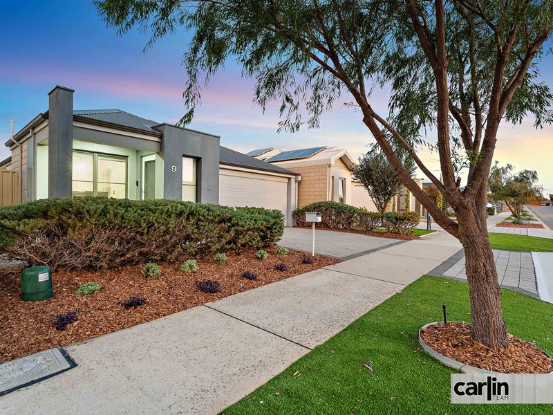 9 Irvine Parade, Hammond Park