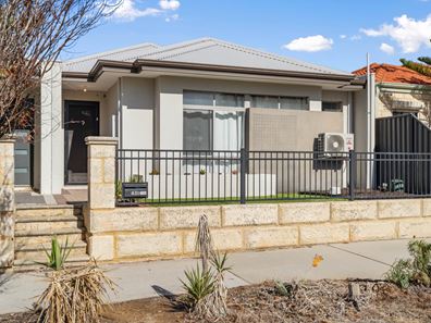 43B Bellazario Promenade, Aveley WA 6069