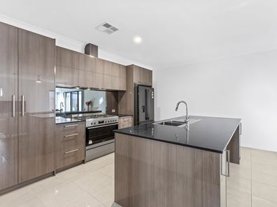 11 Gingham Way, Brabham WA 6055