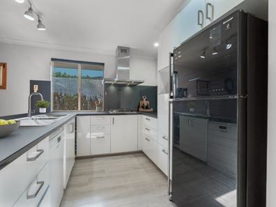 1/107 Wright Street, Kewdale WA 6105