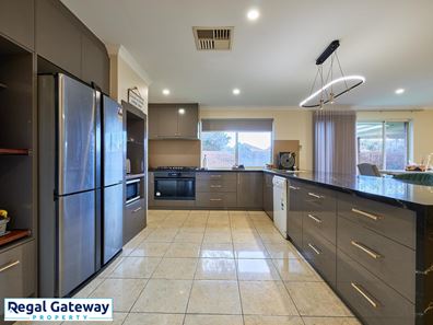 49 Clontarf Terrace, Canning Vale WA 6155