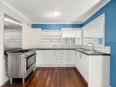 9 Munden Place, Kelmscott WA 6111