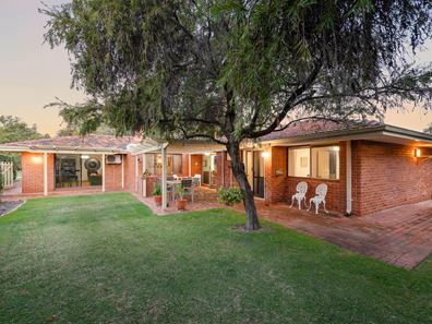 61 Haig Road, Attadale WA 6156