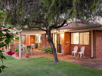 61 Haig Road, Attadale WA 6156