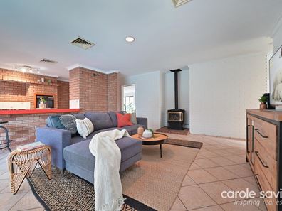 9 Tara Court, Woodvale WA 6026