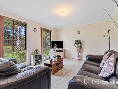 41 Gibb Crescent, Westminster WA 6061