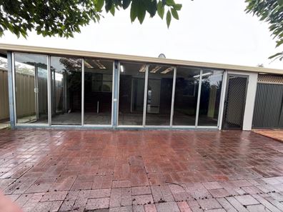 21a Rosmead Ave, Beechboro WA 6063
