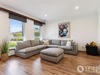 33 Scribbly Gum Square, Willetton WA 6155