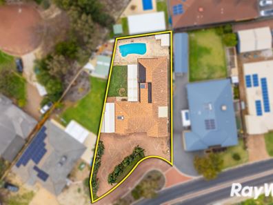 24 Beacham Street, Coodanup WA 6210