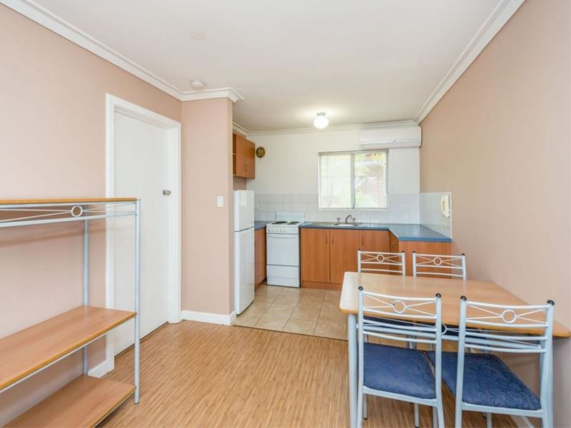 8/81 Leonard Street, Victoria Park WA 6100