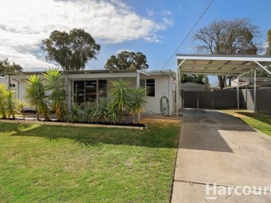 16 Nesbit Road, Greenfields WA 6210