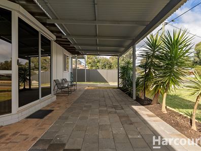 16 Nesbit Road, Greenfields WA 6210