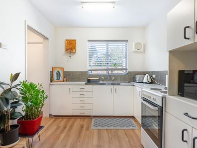 9/23 Creery Street, Dudley Park WA 6210