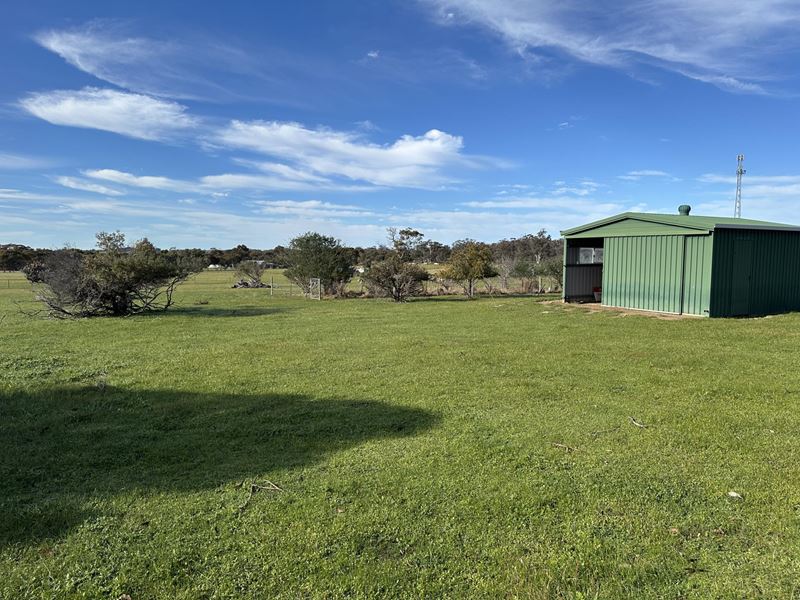 Lot 49,  Tieline Road, Broomehill Village WA 6318