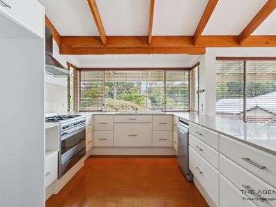 23 Polygon Place, Greenmount WA 6056