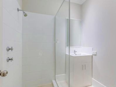 8/5 Turner Place, Kelmscott WA 6111