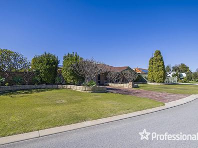 3 Bromley Place, Kingsley WA 6026
