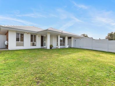 166 Phoenix Road, Hamilton Hill WA 6163