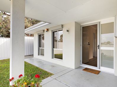 166 Phoenix Road, Hamilton Hill WA 6163