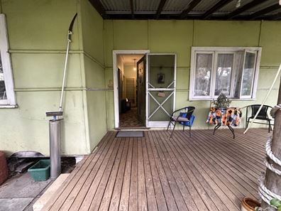 818 Pinjarra Road, Furnissdale WA 6209