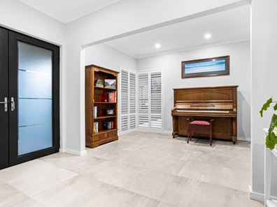 10 Conimbla Lane, Aubin Grove WA 6164