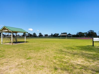 54 Gascoyne Way, Cooloongup WA 6168