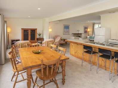 19 Marshall Street, Quindalup WA 6281