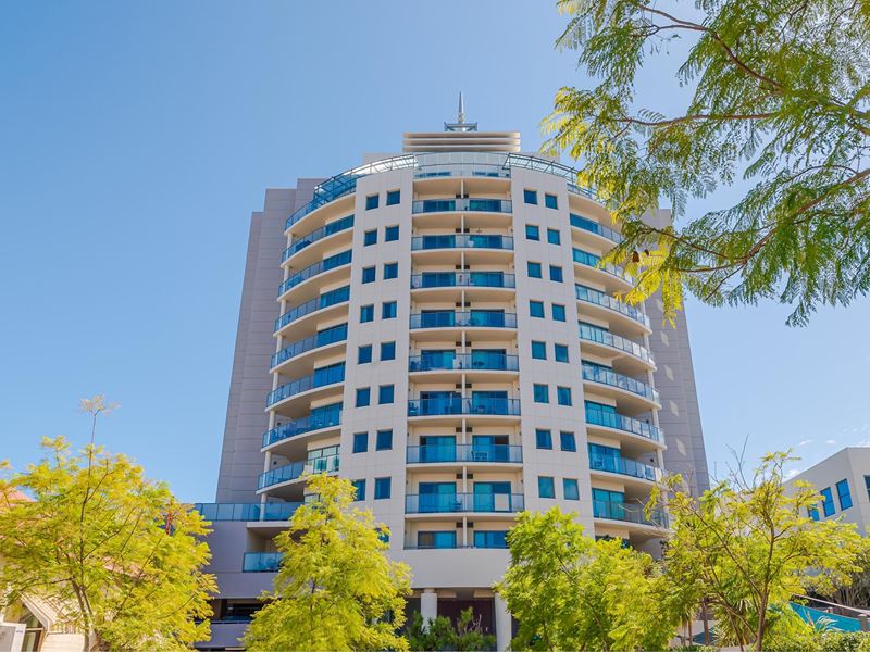 8/19 Bowman Street, South Perth