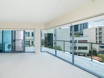 8/19 Bowman Street, South Perth WA 6151