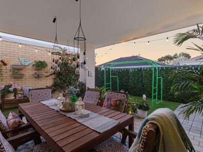20 Billing Way, Caversham WA 6055