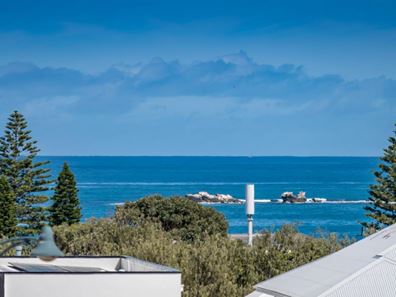 34 Fontelina Parade, Iluka WA 6028