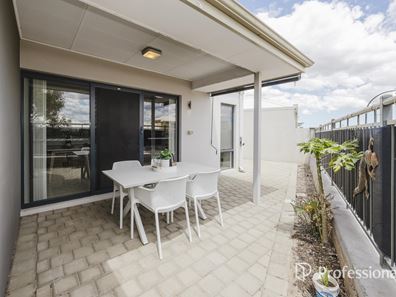 3/89 Redstone Trail, Ellenbrook WA 6069