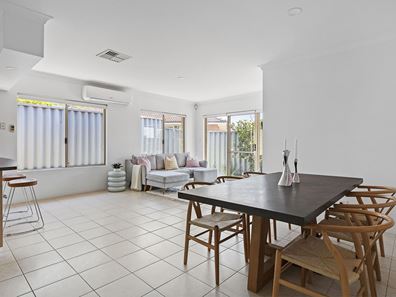14B Burroughs Road, Karrinyup WA 6018