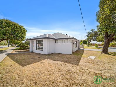 208C Hamilton Street, Queens Park WA 6107