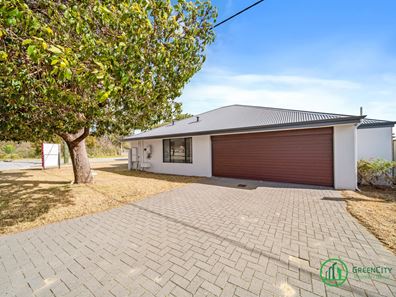 208C Hamilton Street, Queens Park WA 6107