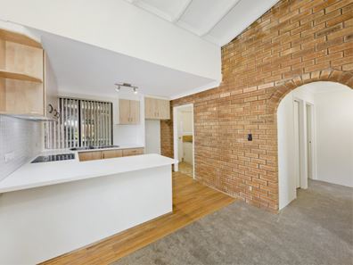 12/23 Thurlow Avenue, Yokine WA 6060