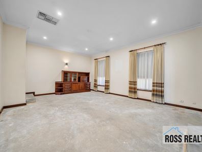 36 Morley Drive East, Morley WA 6062