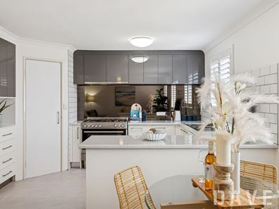 2/3 Fogerthorpe Crescent, Maylands WA 6051