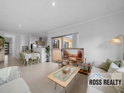 1/12 Arbon Way, Lockridge WA 6054