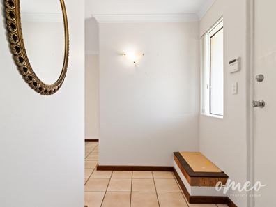 1 Glen Street, Rockingham WA 6168