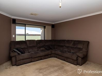 20 Donegal Court, Seville Grove WA 6112