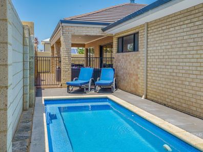 27 Raspins Loop, Burns Beach WA 6028