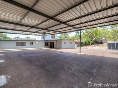 163 Railway Road, Gooseberry Hill WA 6076