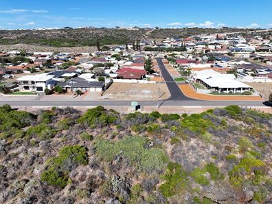 117 Glendinning Road, Tarcoola Beach WA 6530