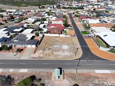 117 Glendinning Road, Tarcoola Beach WA 6530