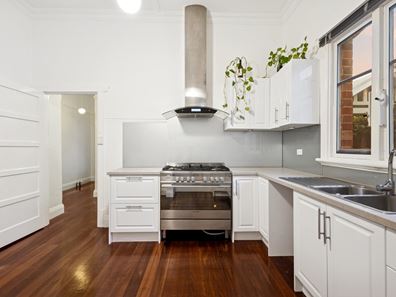 116 Dunedin Street, Mount Hawthorn WA 6016