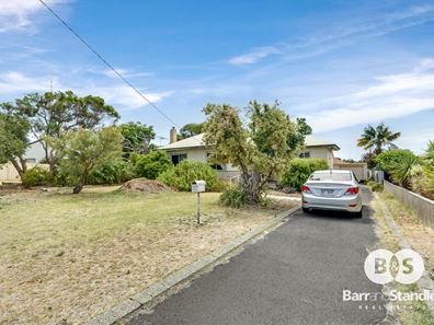 3 Teeluk Road, Carey Park WA 6230
