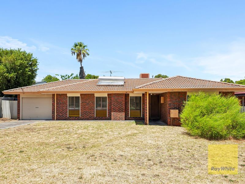 27 Christowe Drive, Swan View