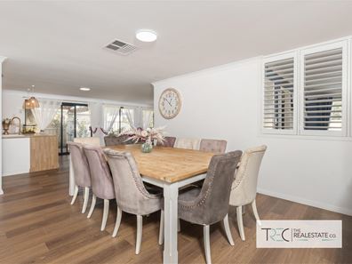 11 Podman Turn, Madora Bay WA 6210