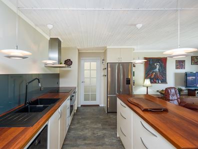89 Blanchard Road, Swan View WA 6056